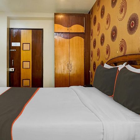 פונה Hotel Galaxy Residency Kalyani Nagar מראה חיצוני תמונה