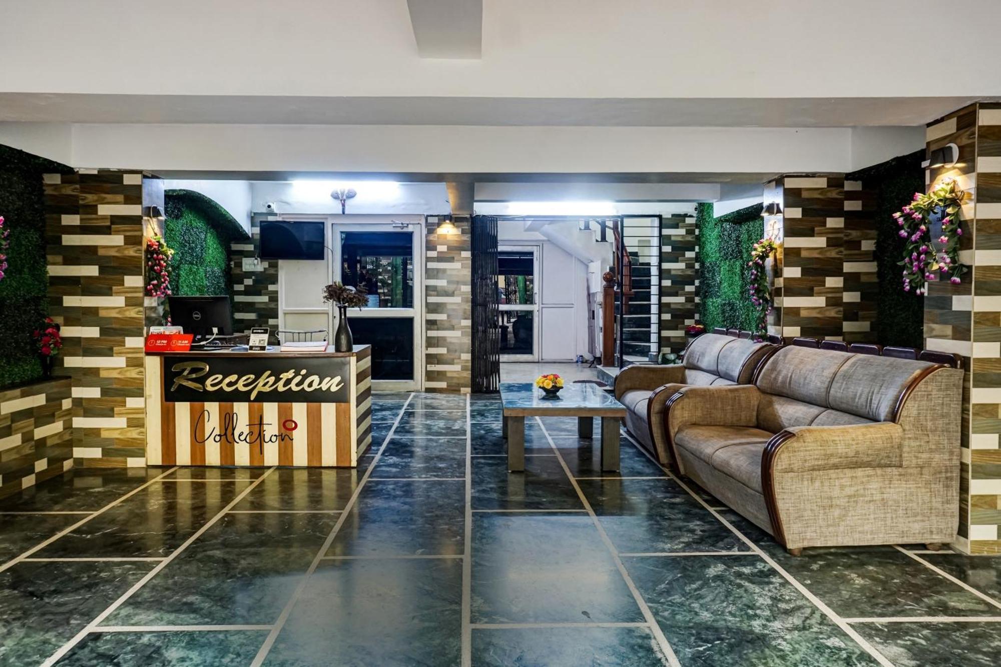פונה Hotel Galaxy Residency Kalyani Nagar מראה חיצוני תמונה