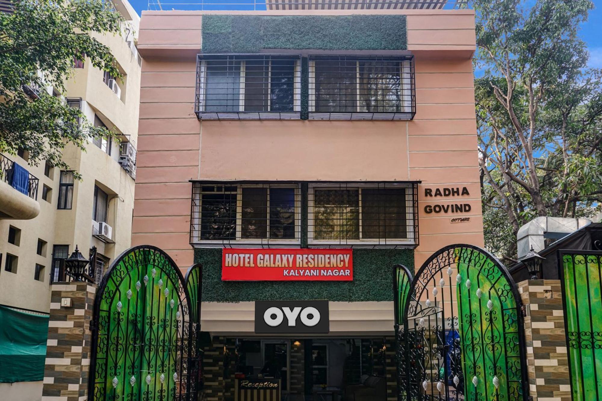 פונה Hotel Galaxy Residency Kalyani Nagar מראה חיצוני תמונה