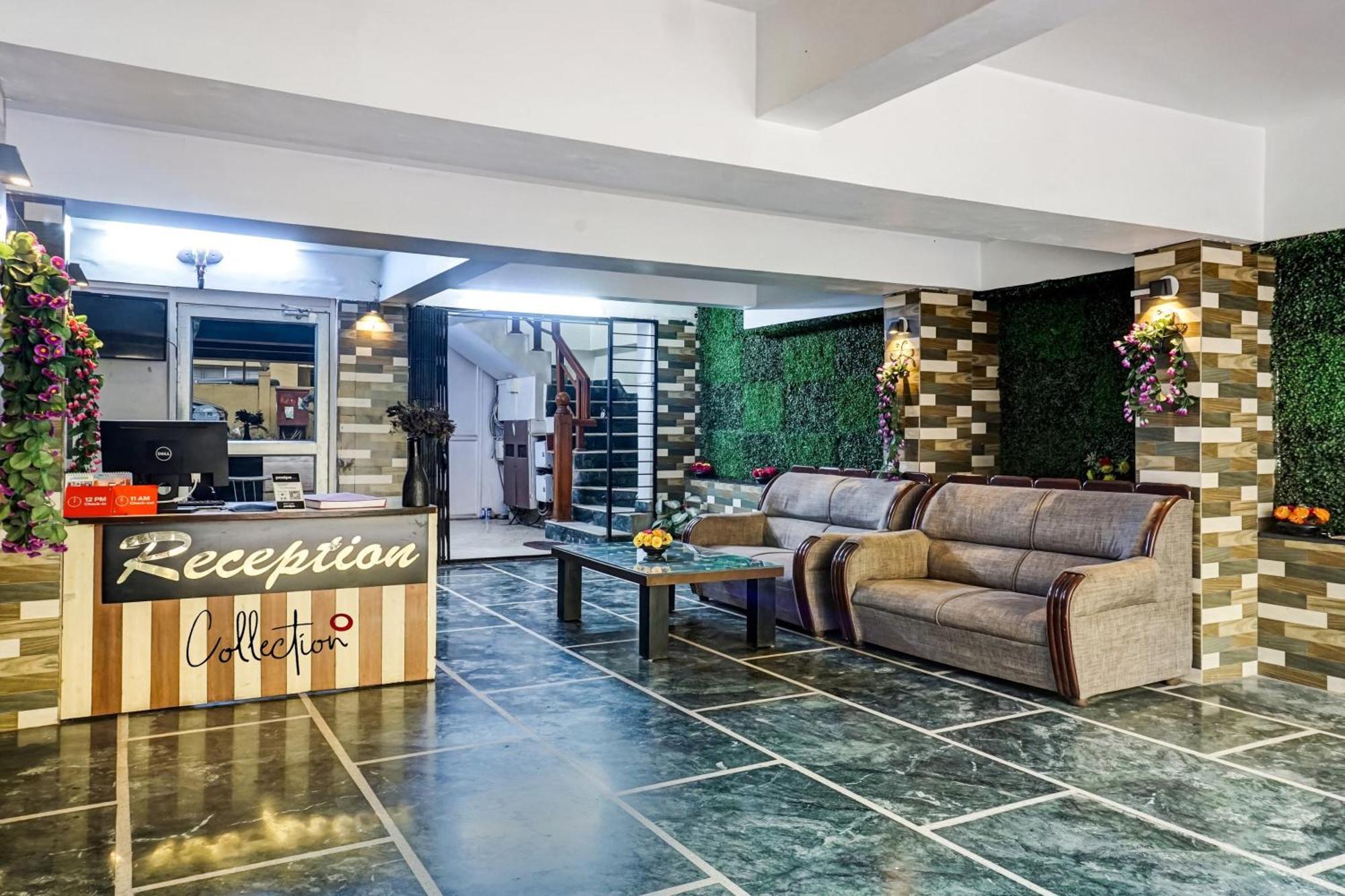 פונה Hotel Galaxy Residency Kalyani Nagar מראה חיצוני תמונה