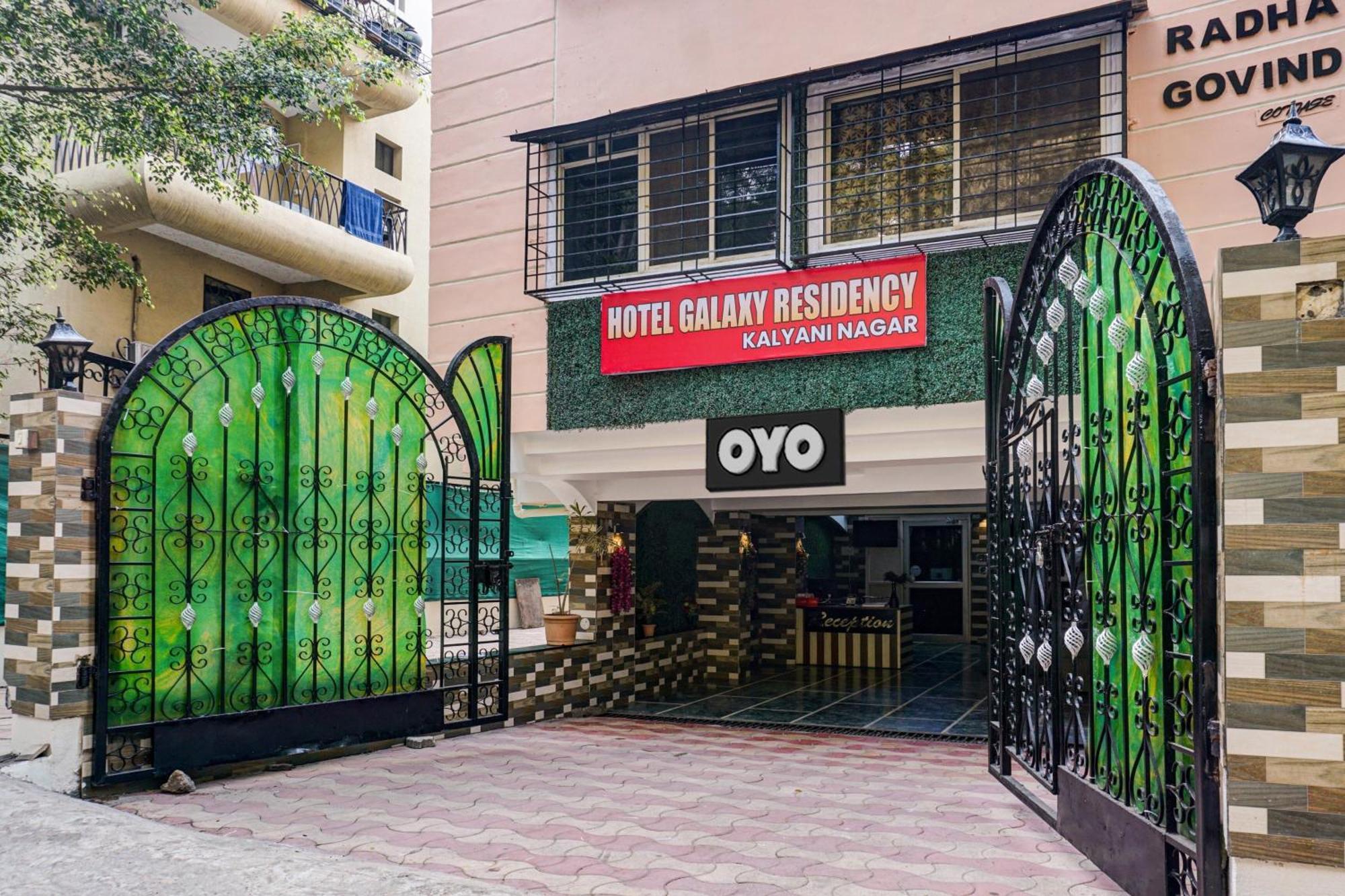 פונה Hotel Galaxy Residency Kalyani Nagar מראה חיצוני תמונה